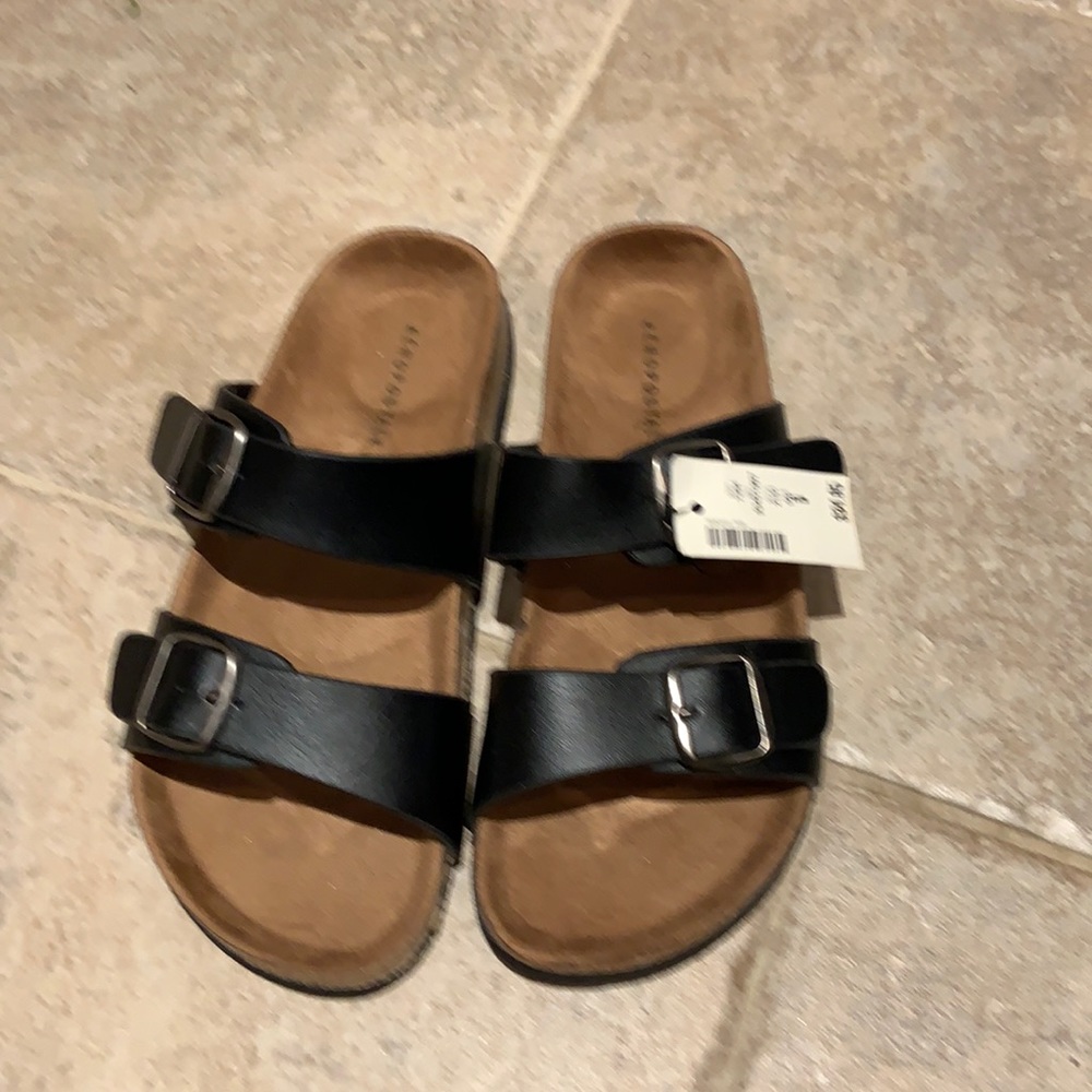 New with Tags Aeropostale’s version of  Birkenstock size 7